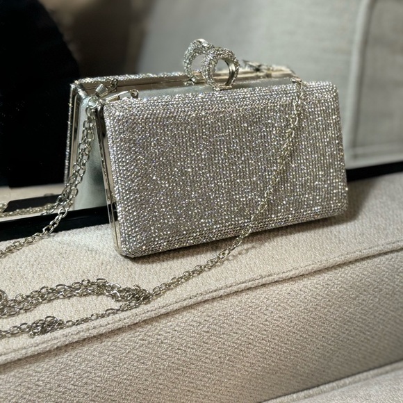 Glamorous Glitter Evening Bag - Picture 2 of 12